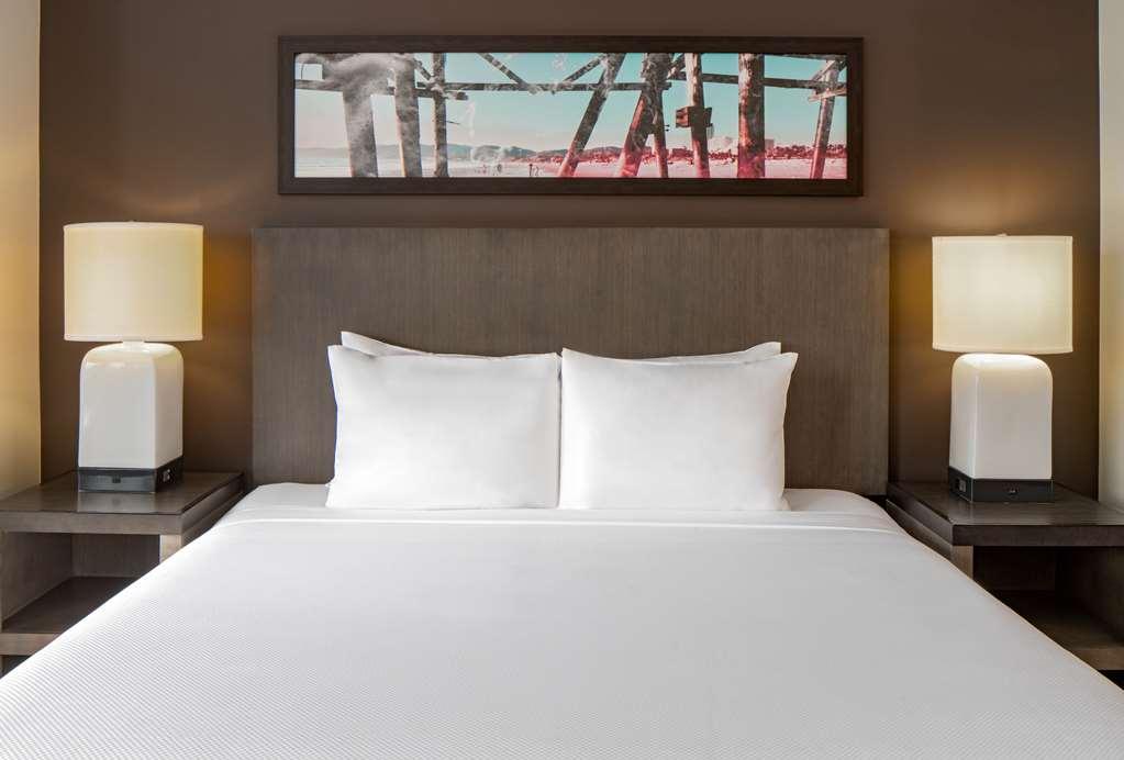 Hyatt House New Orleans Downtown Nova Orleães Quarto foto