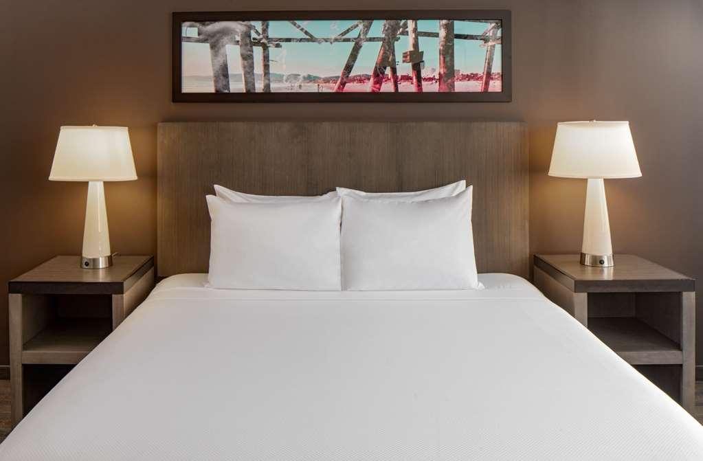 Hyatt House New Orleans Downtown Nova Orleães Quarto foto